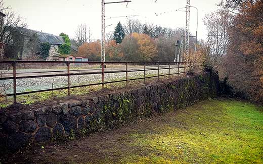 Mur après arrachage du lierre